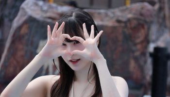 Yuka-Murakami-013